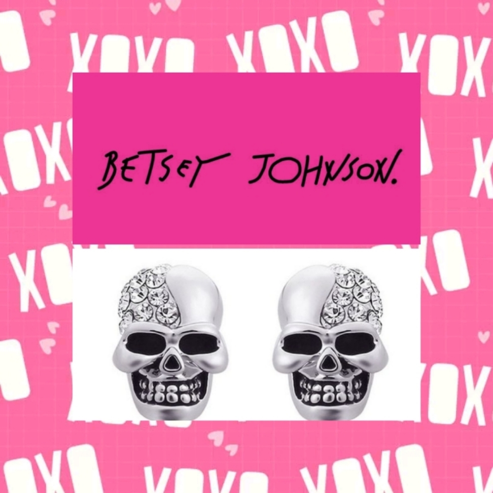 Betsey Johnson Skull Earrings
